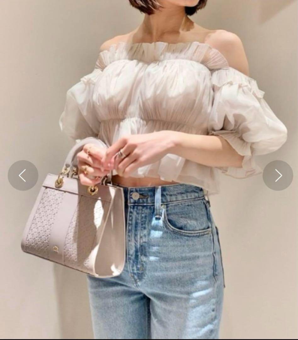 snidel オフショルブラウス　試着のみ