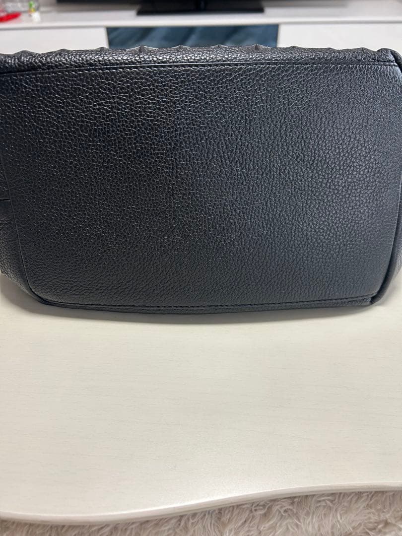 JIMMY CHOO 黒 レザートートバッグ