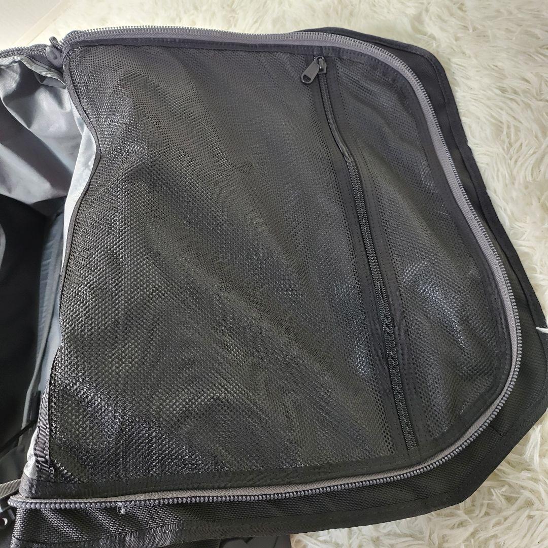 【美品】ノースフェイス　ローリングサンダー 22　グレー　大容量　軽量