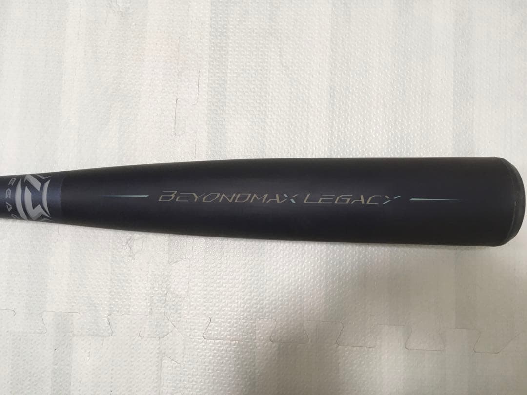 ミズノ　軟式用　レガシー　ミドルバランス　83cm 720g バットケース付き