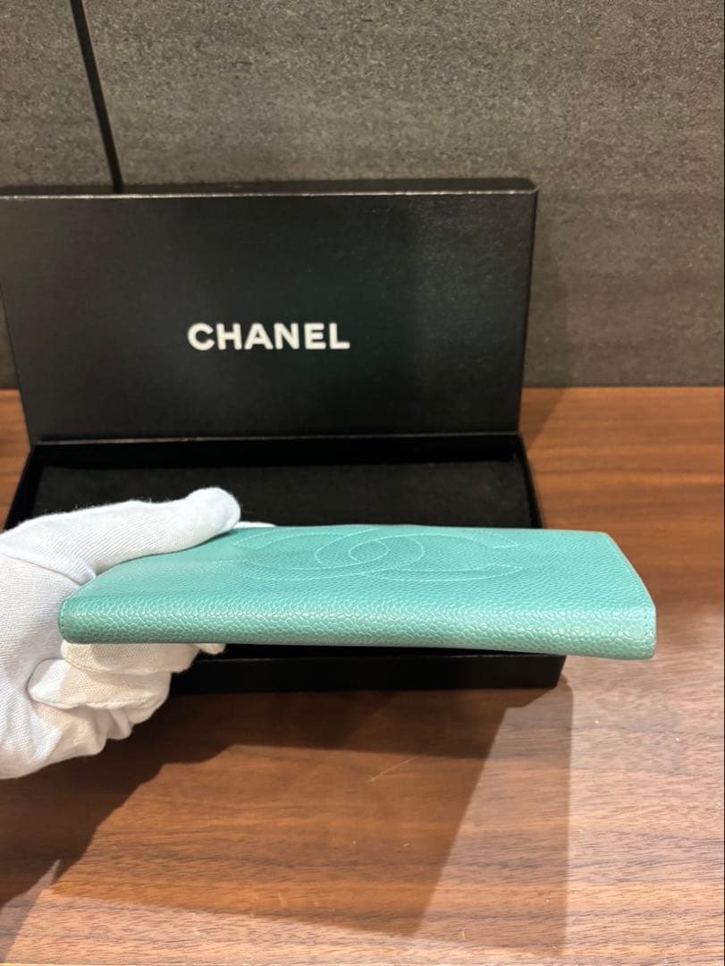 CHANEL がま口長財布　シャネル