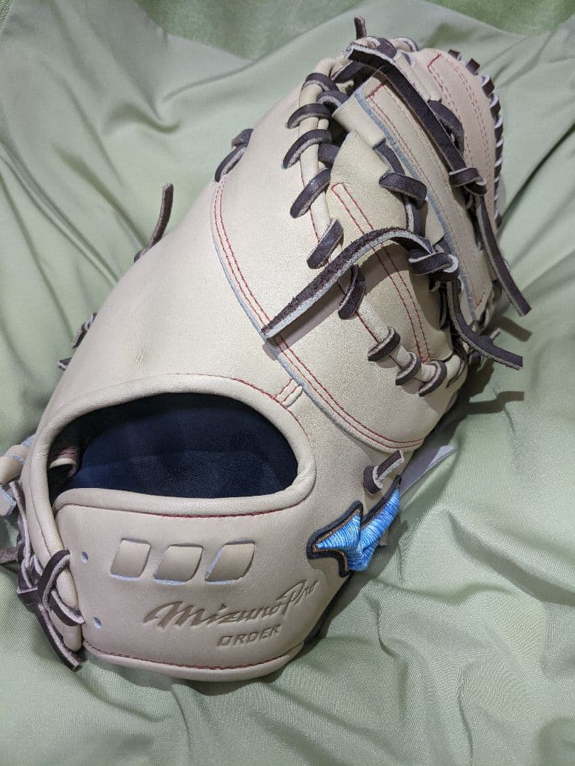 新品未使用　ミズプロダイバーシティブルー　硬式ファーストミット