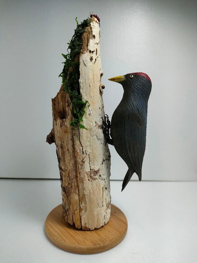 クマゲラ　バードカービング