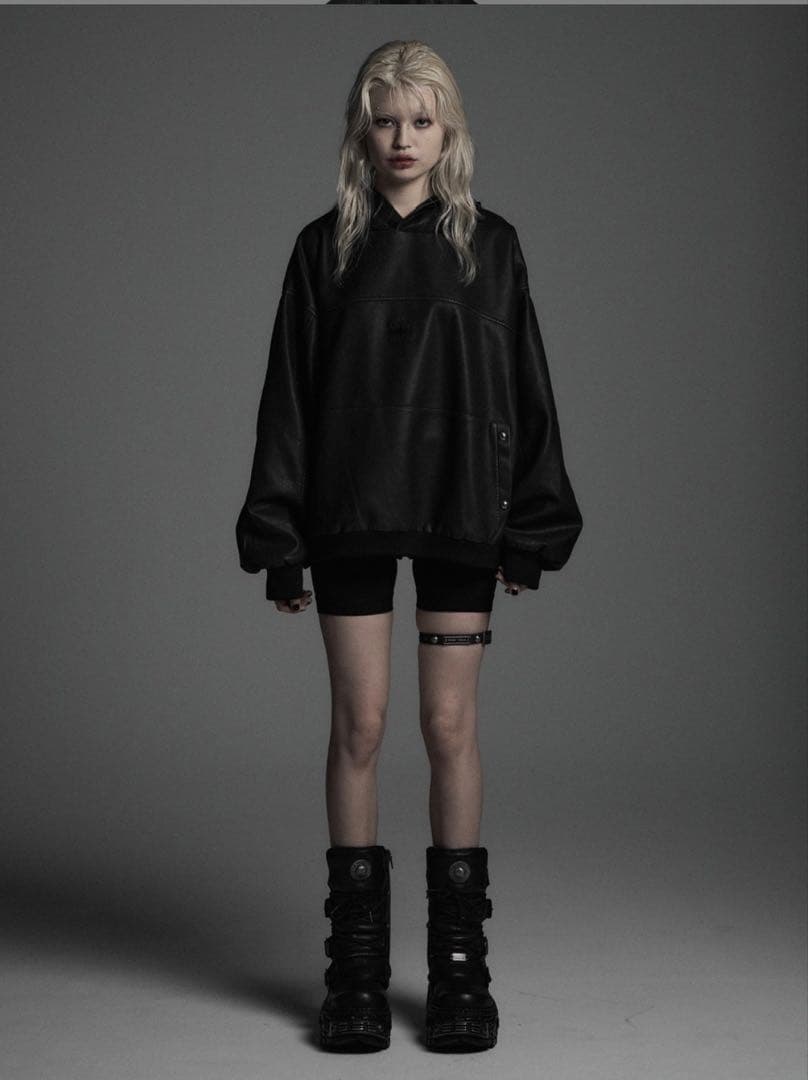 ROSEN KREUZ パーカー