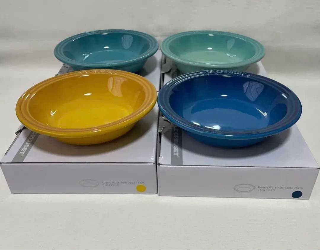 《新品》ルクルーゼ ラウンドディッシュ 4色セット