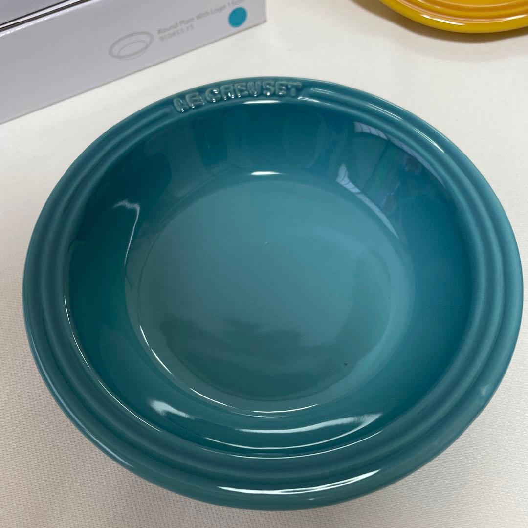 《新品》ルクルーゼ ラウンドディッシュ 4色セット