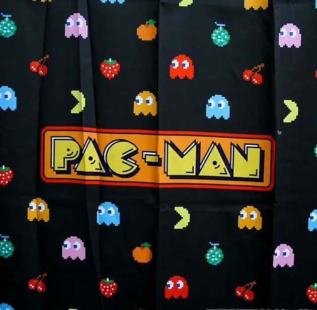 新品未開封　パックマン　遮光カーテン　バンダイナムコ　レトロゲーム