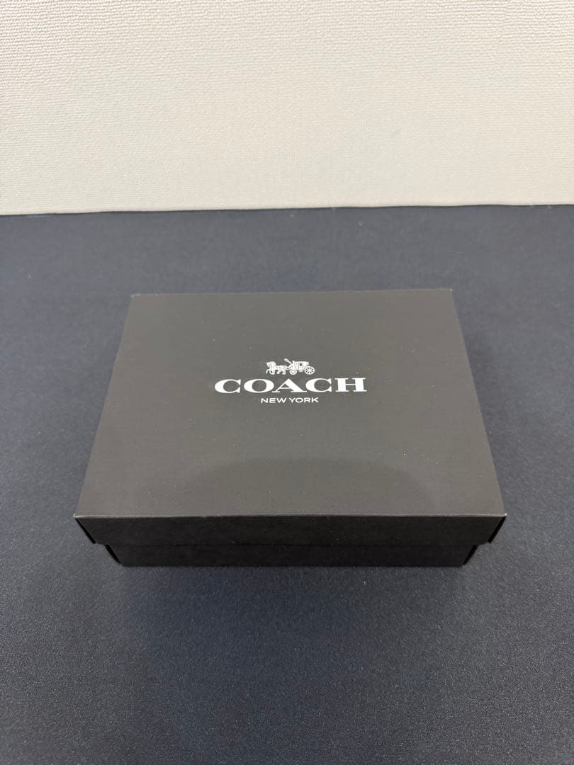 【新品未使用品】COACH 三つ折り財布 ソフトピンク