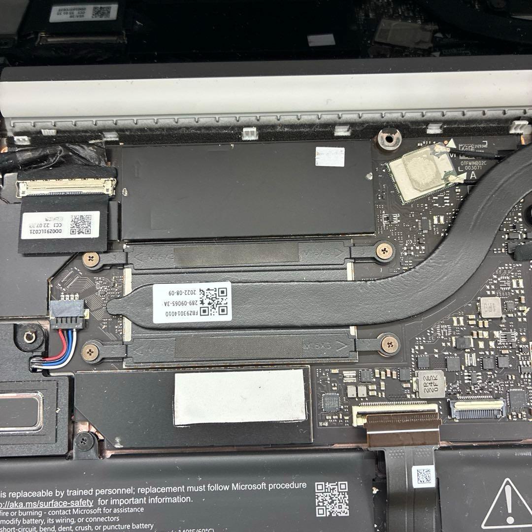 ジャンク Surface Laptop Go 2