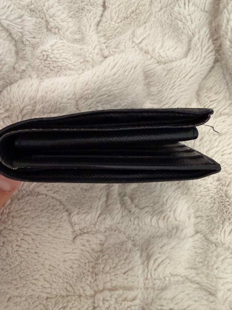 LOUIS VUITTON ルイヴィトン ダミエグラフィット 二つ折り財布