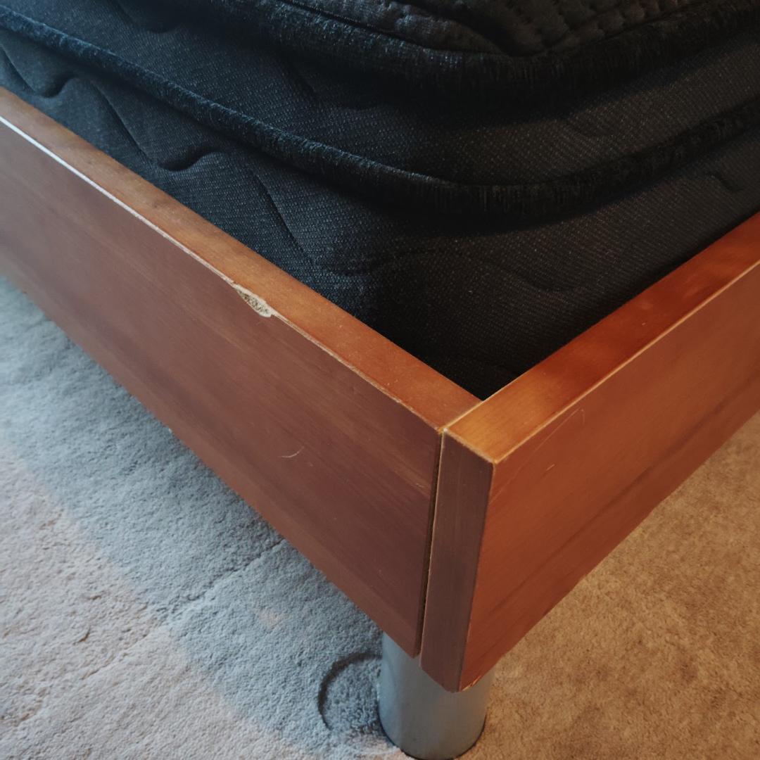 【福岡市引取可】BoConcept ボーコンセプト ダブルベッド ベッドフレーム