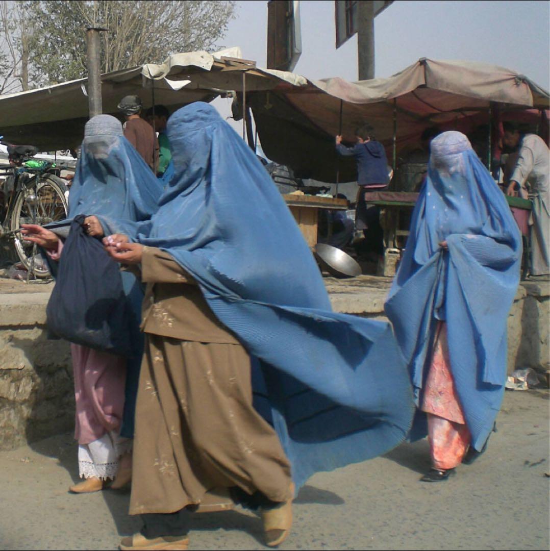 ブラウン サテン ブルカ　民族衣装