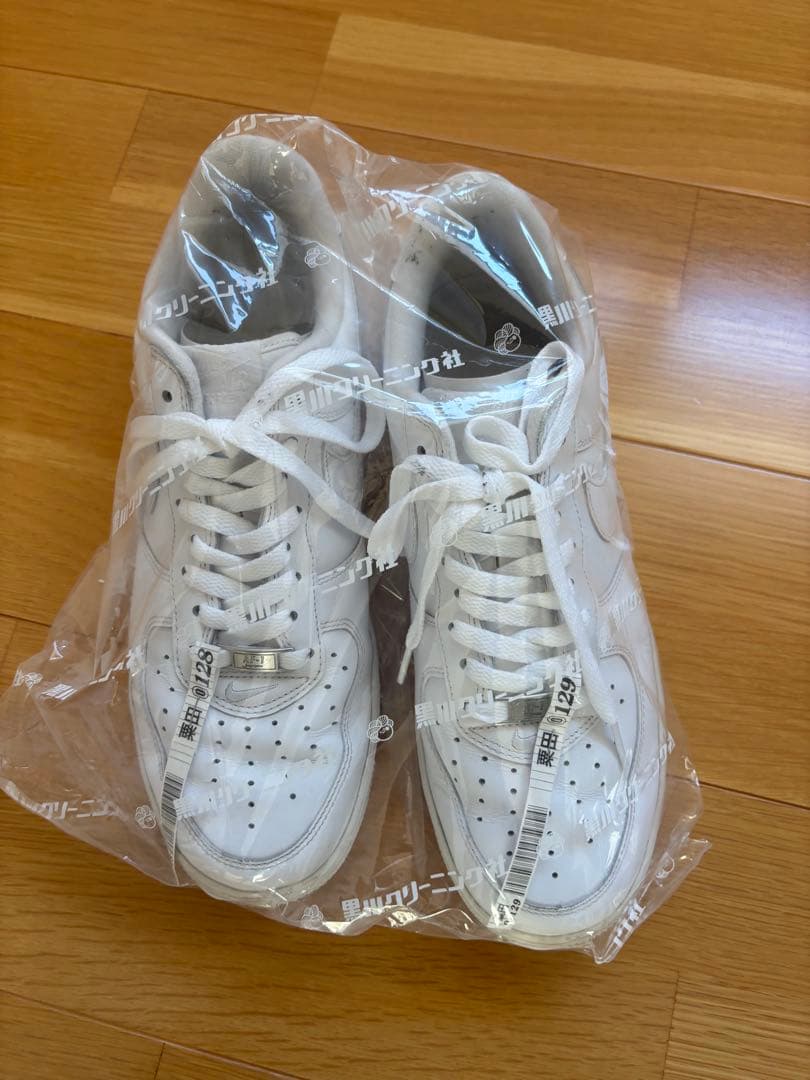 たいNike Air Force 1 ホワイト Supreme 27.5
