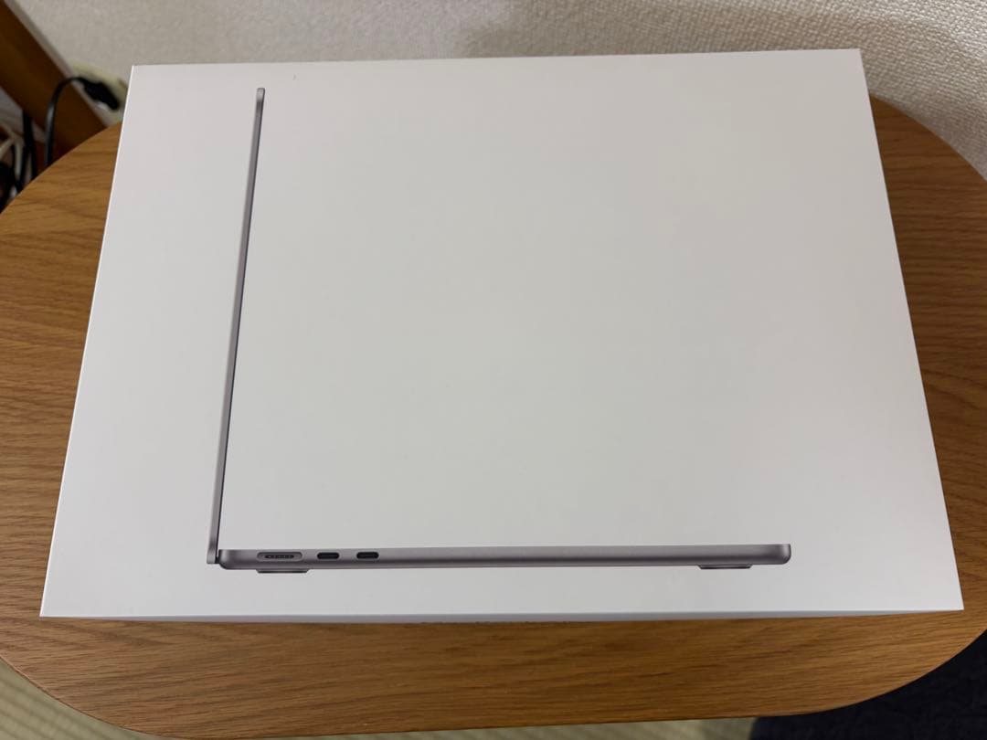 MacBook Air M3 2024年製 スペースグレイ