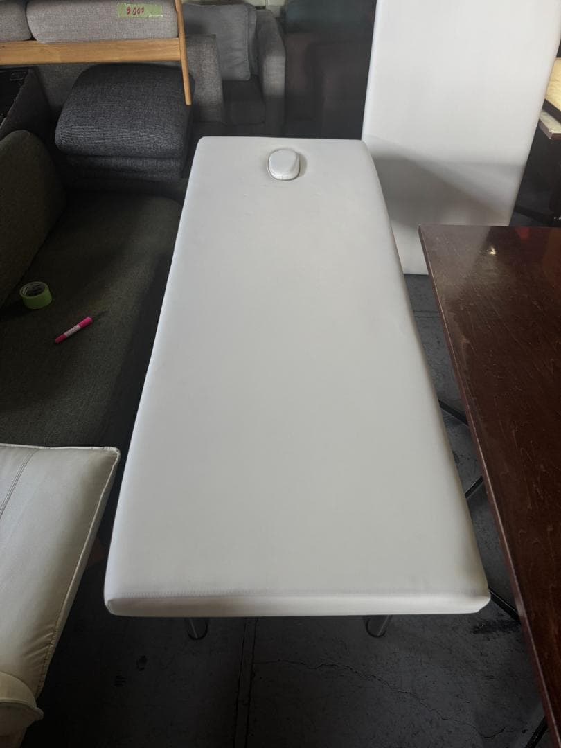 白 ホワイト マッサージベッド 整体ベッド 2台 136