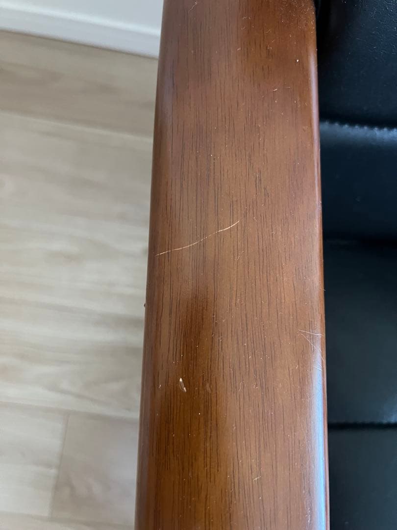 カリモク60 Kチェア1シータースタンダードブラック（ウォールナット色塗装）