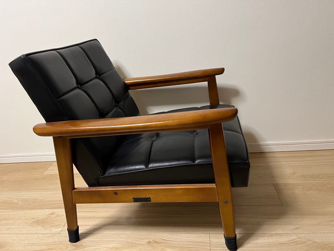 カリモク60 Kチェア1シータースタンダードブラック（ウォールナット色塗装）