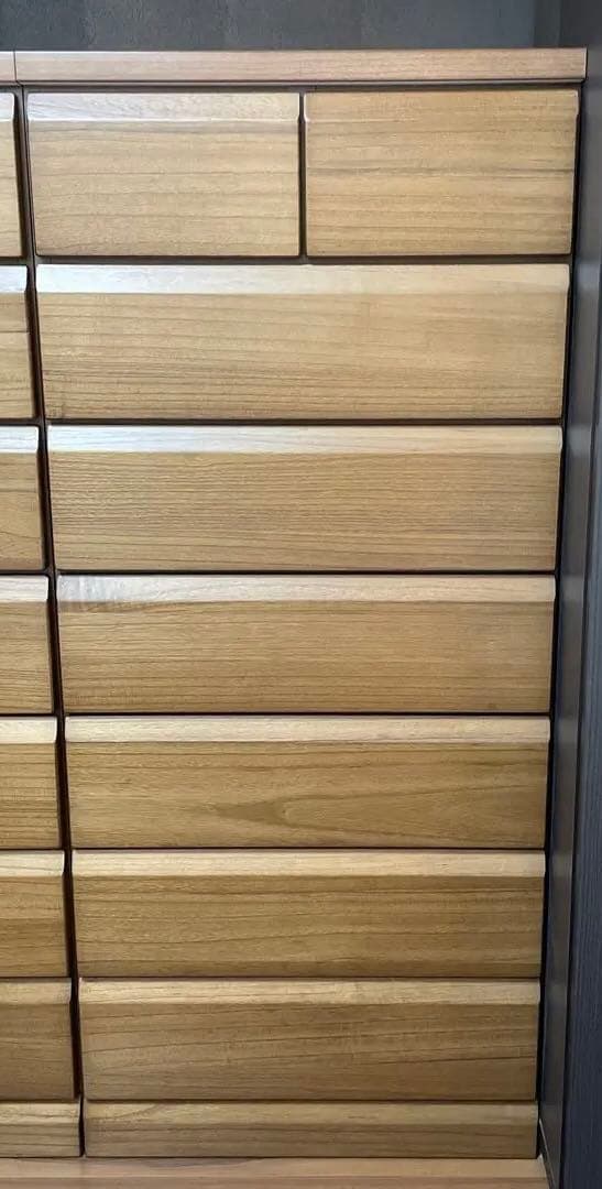 はねうさぎ！美品！木製8段引き出し収納チェスト
