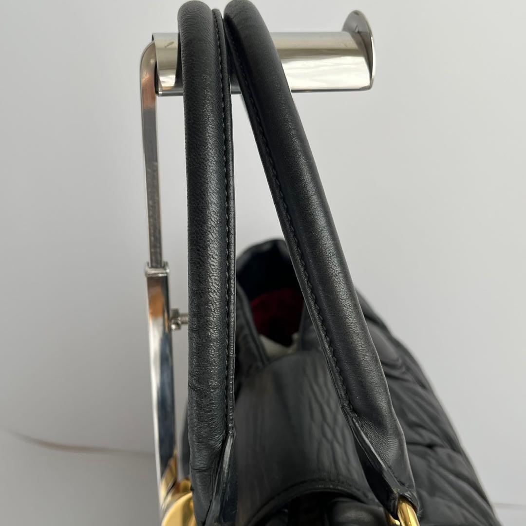 ✨極美品✨　MIUMIU マテラッセル　トートバッグ　レザー　黒　ターンロック