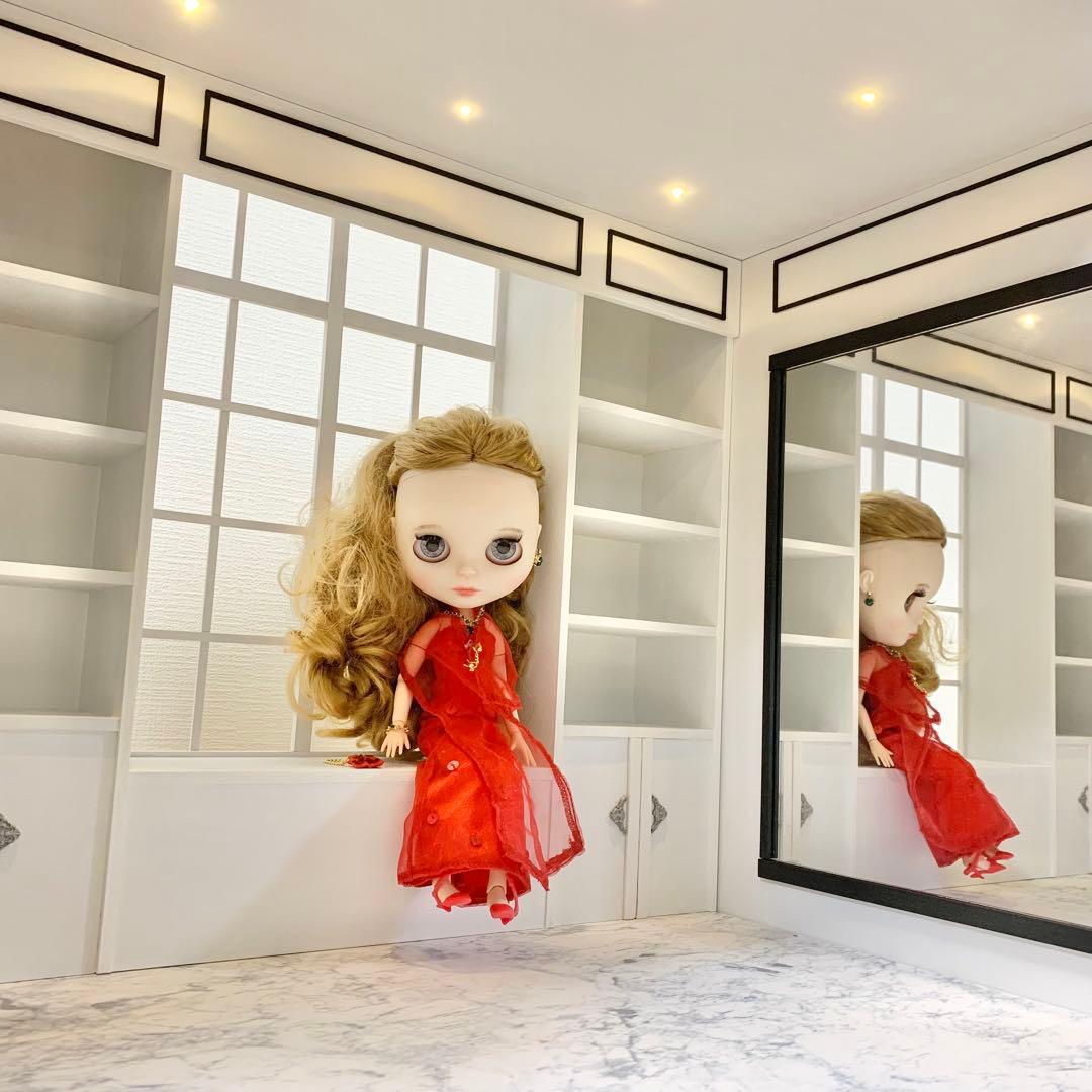 ドールハウス　モノトーンのお部屋