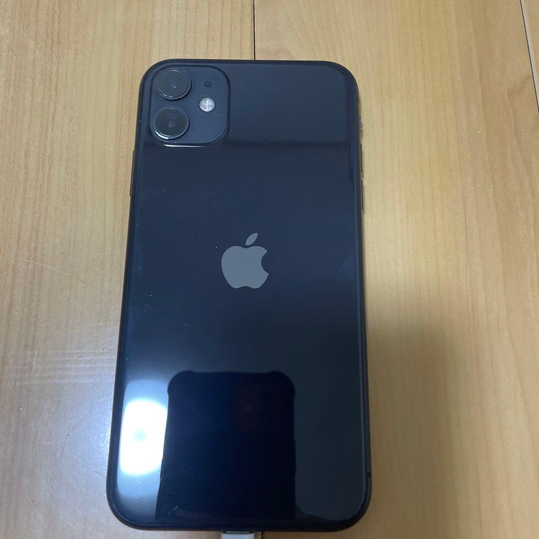 Apple iPhone 11 64GB ブラック　バッテリー74%
