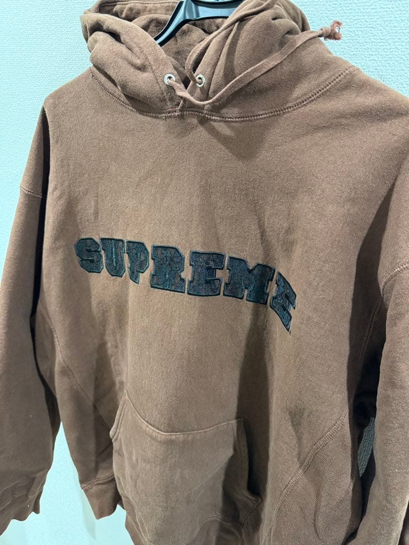 supreme パーカー Lサイズ　ブラウン