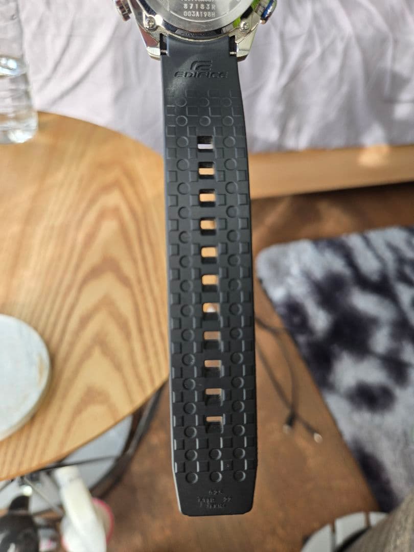 お*軒様 【箱説付・動作OK】CASIO EDIFICE EQB-501XBR-