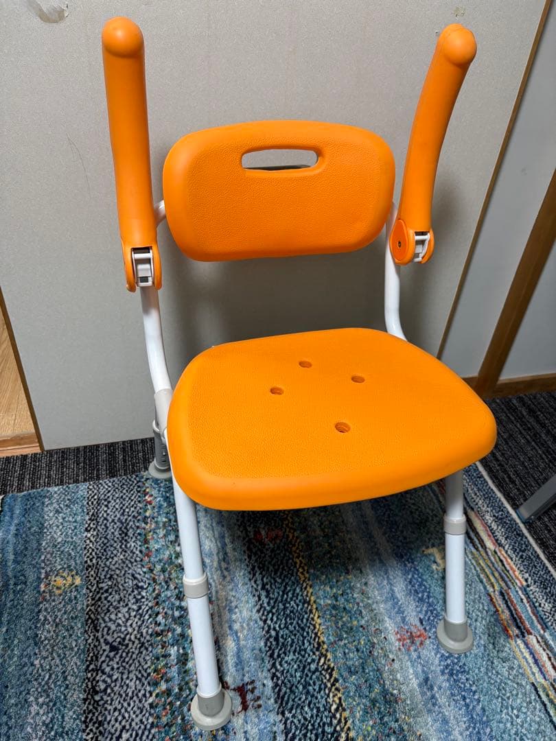 【未使用】シャワーチェアミドルSPワンタッチおりたたみN PN-L41821