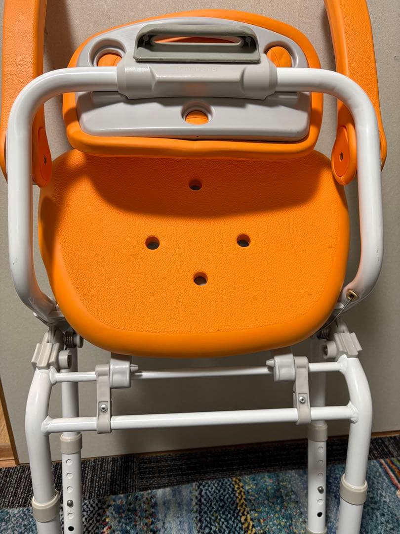 【未使用】シャワーチェアミドルSPワンタッチおりたたみN PN-L41821