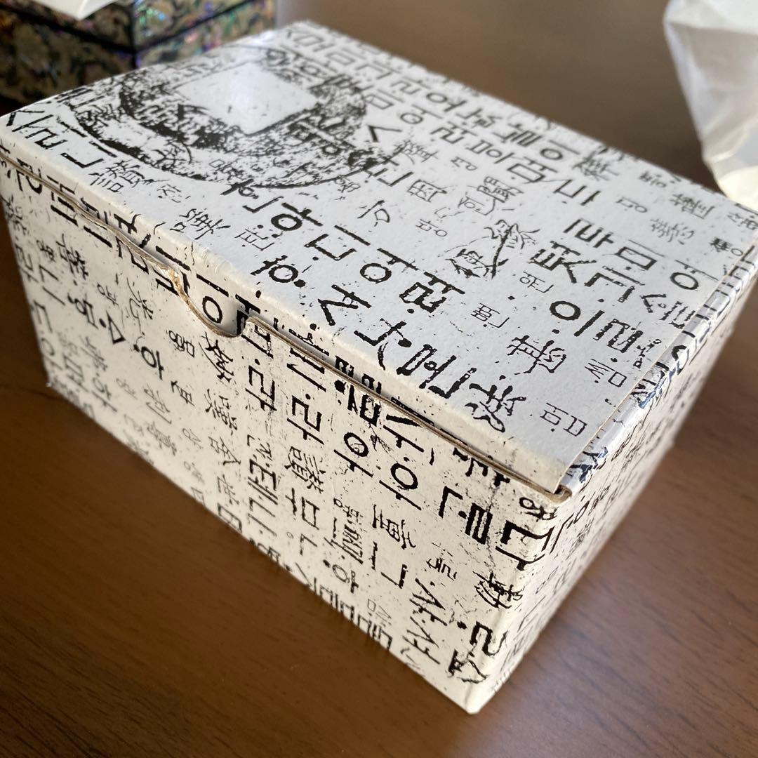 韓国　螺鈿細工　ジュエリーボックス　& 箸とスプーンのセット