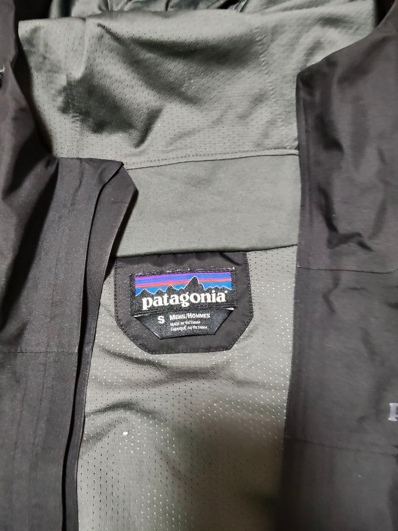 お正月セールPatagonia マウンテンパーカー ブラックh2no