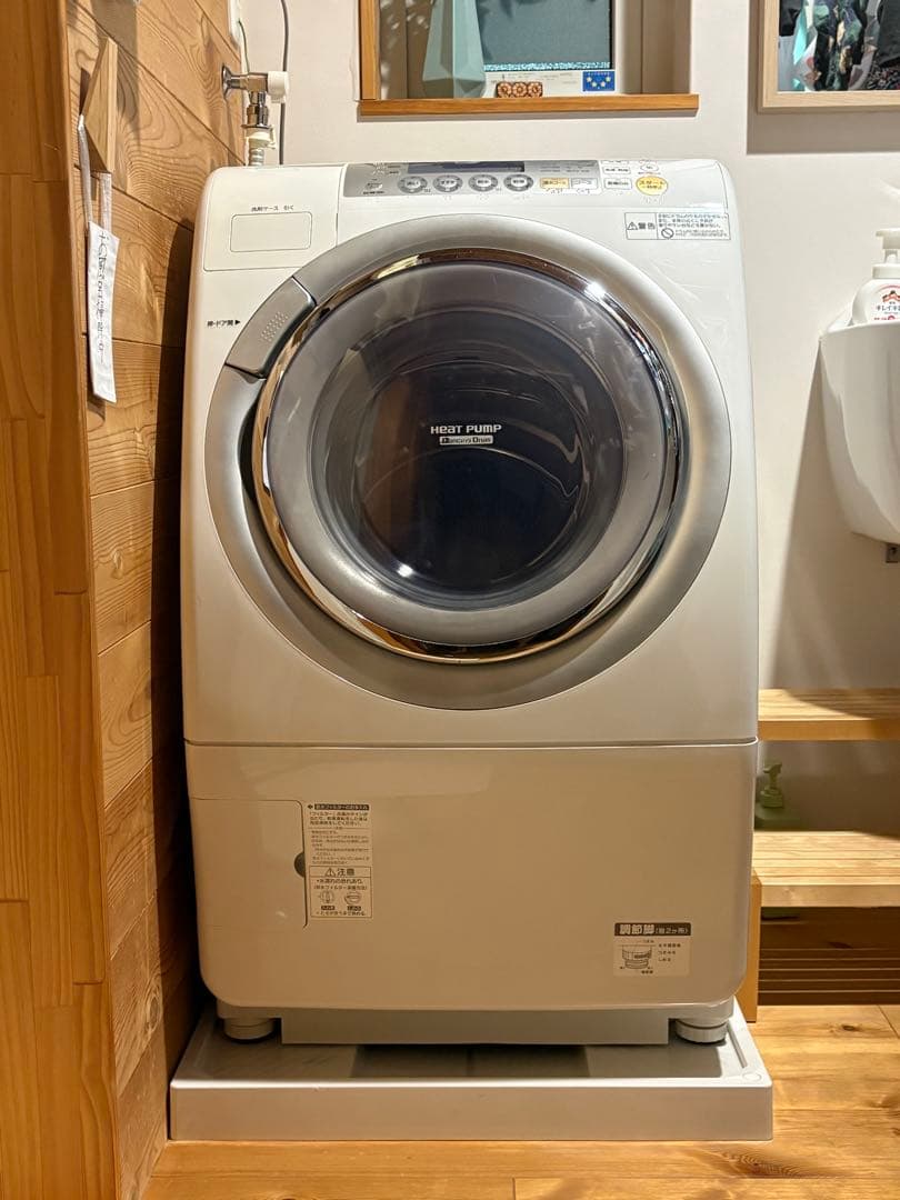 ドラム式洗濯乾燥機　NA-VR1200R ヒートポンプ式　現パナソニック製