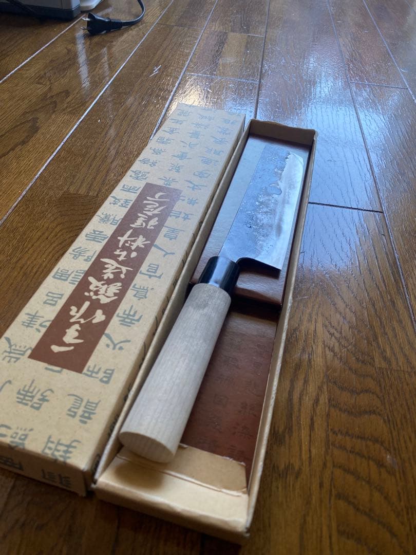 白鷹刃物工房 正規品 三代目 興光 鍛 関西型 菜切り地鉄に大佛殿古材を使用