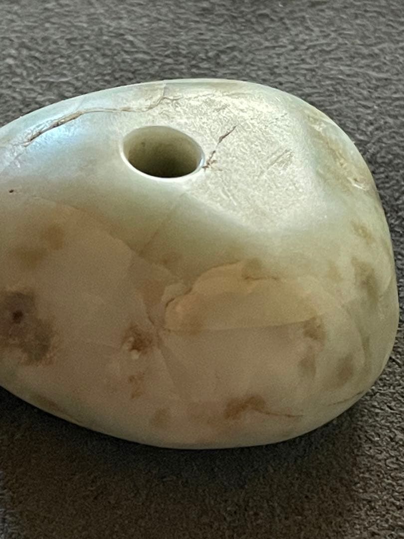 縄文期 翡翠製 緒締め玉形大珠　出土品　糸魚川翡翠