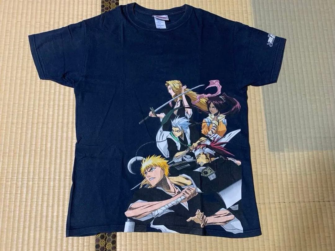 m*w様 BLEACH キャラクター Tシャツ ネイビー