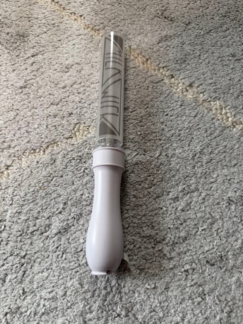 M!LK CIRCUS カラチェンペンライト