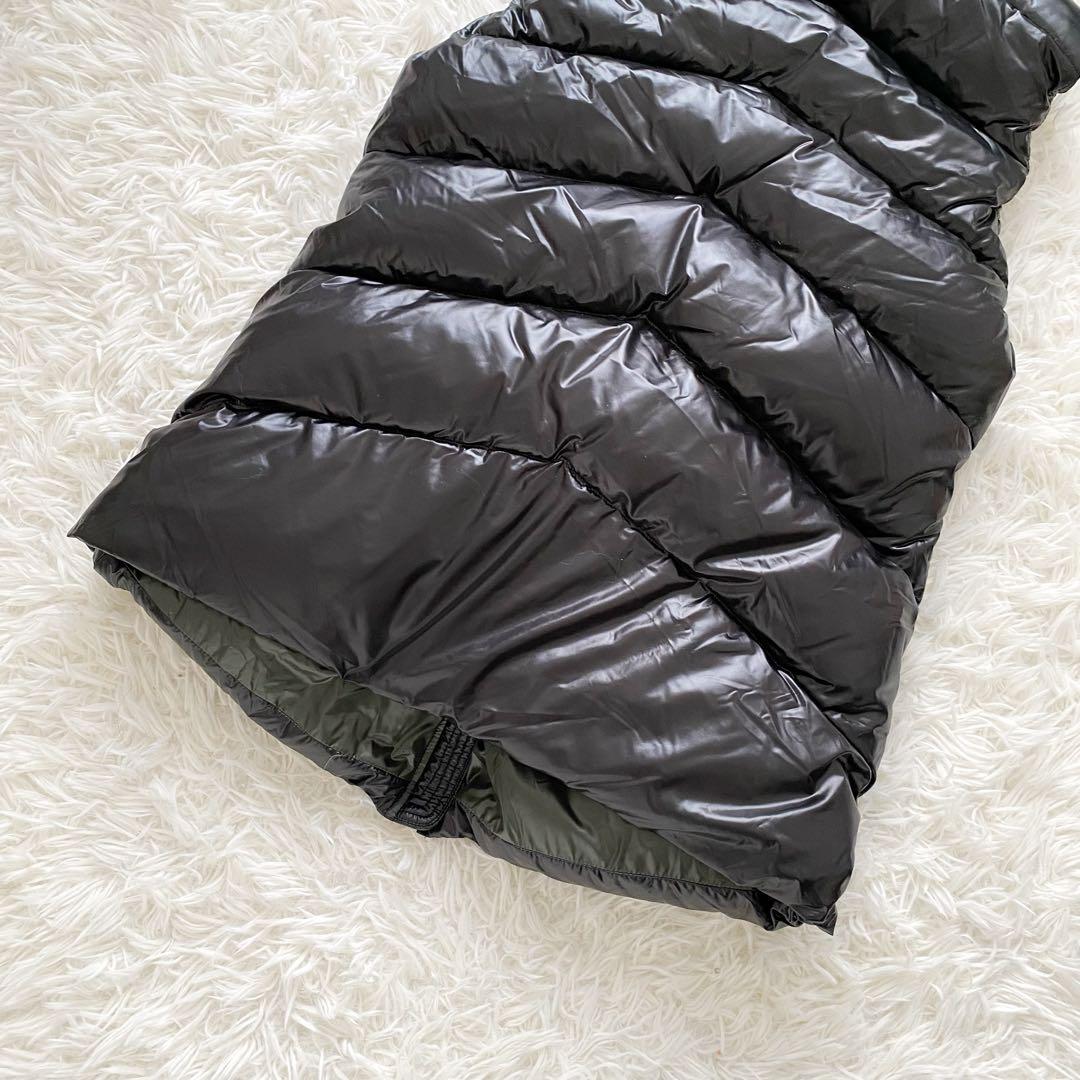 未使用　ギャランティ付き　タトラス ダウンベスト　INOKE ブラック