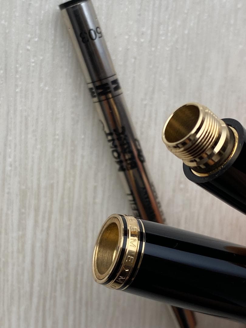 モンブラン ボエム ルージュ Rougeゴールドｘブラック ドイツ製 ボールペン