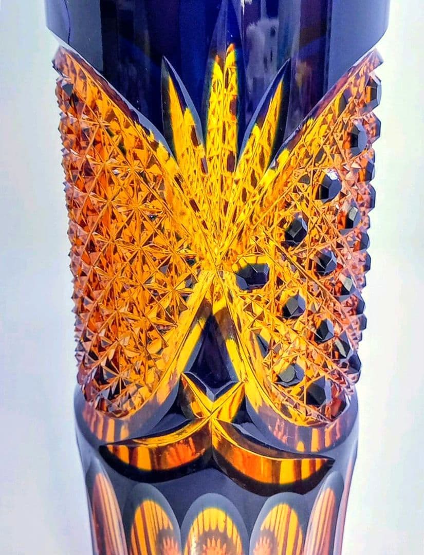 【新品未使用】門脇硝子加工所 江戸切子 アンバークリスタル 花器（琥珀色瑠璃）