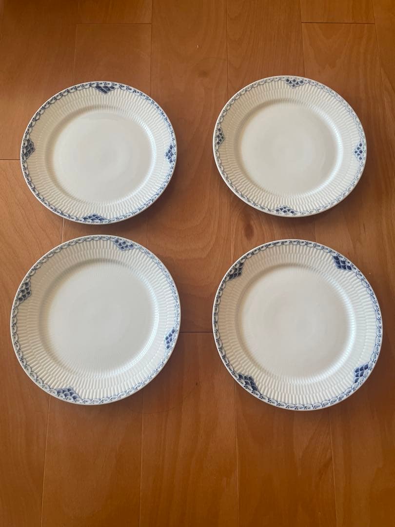 ロイヤルコペンハーゲン　プリンセスプレート　４枚　27cm