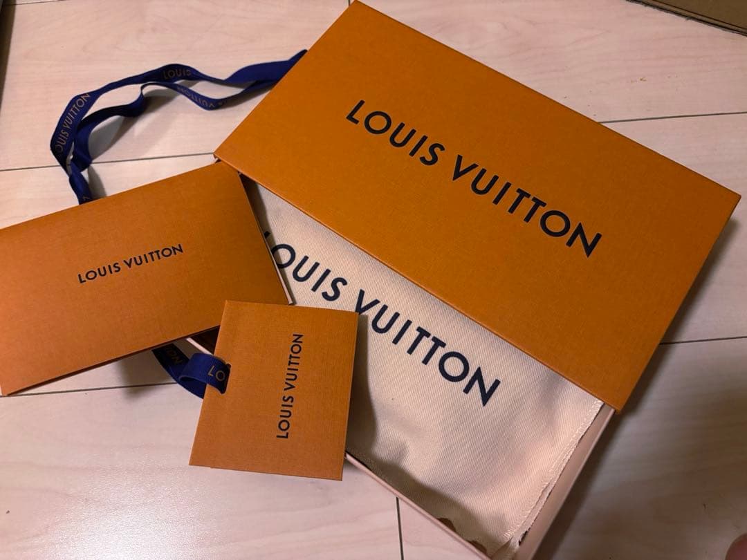 Louis Vuitton ポルトフォイユプラザ モノグラムバンダナ 長財布
