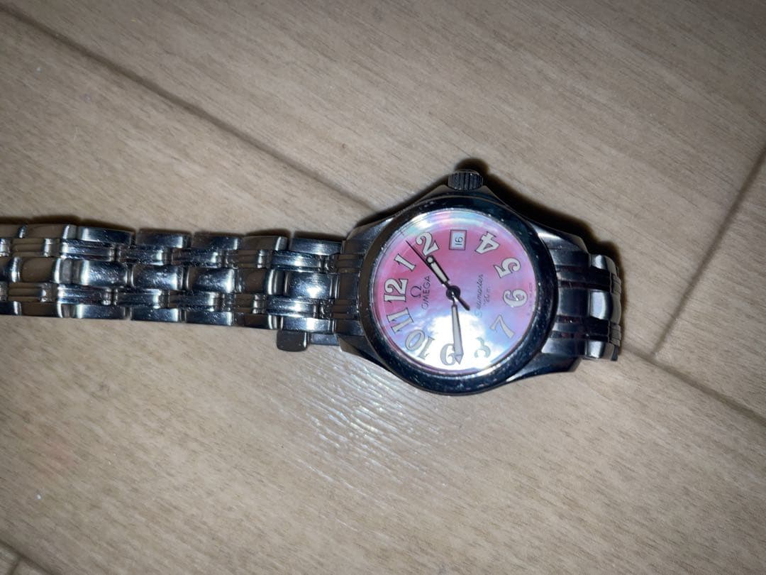 オメガ スピードマスター（ピンク）