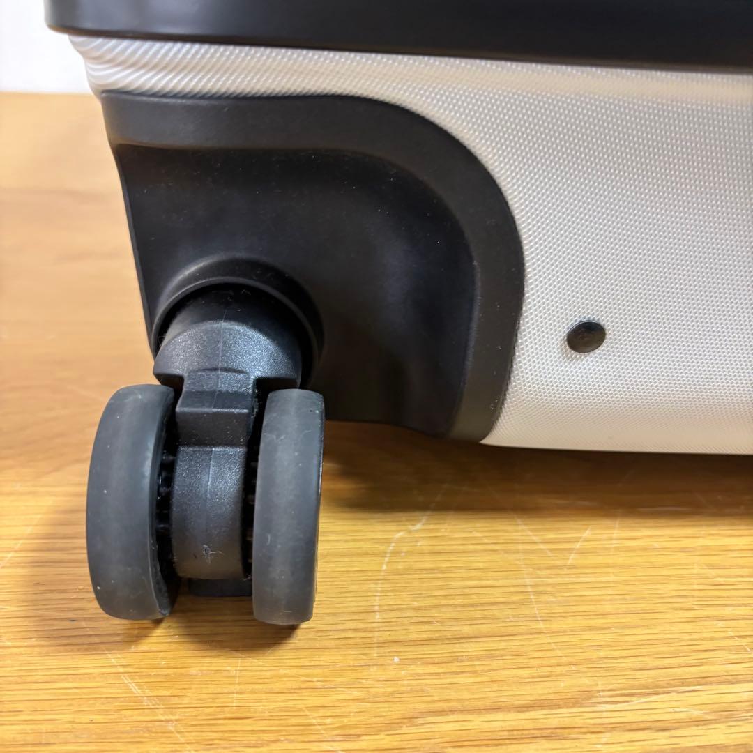 未使用　ほぼ新品　無印良品 キャリーケース 機内持ち込みサイズ