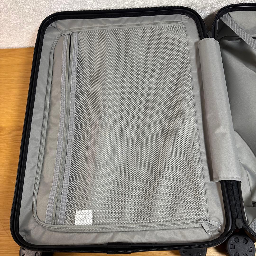 未使用　ほぼ新品　無印良品 キャリーケース 機内持ち込みサイズ