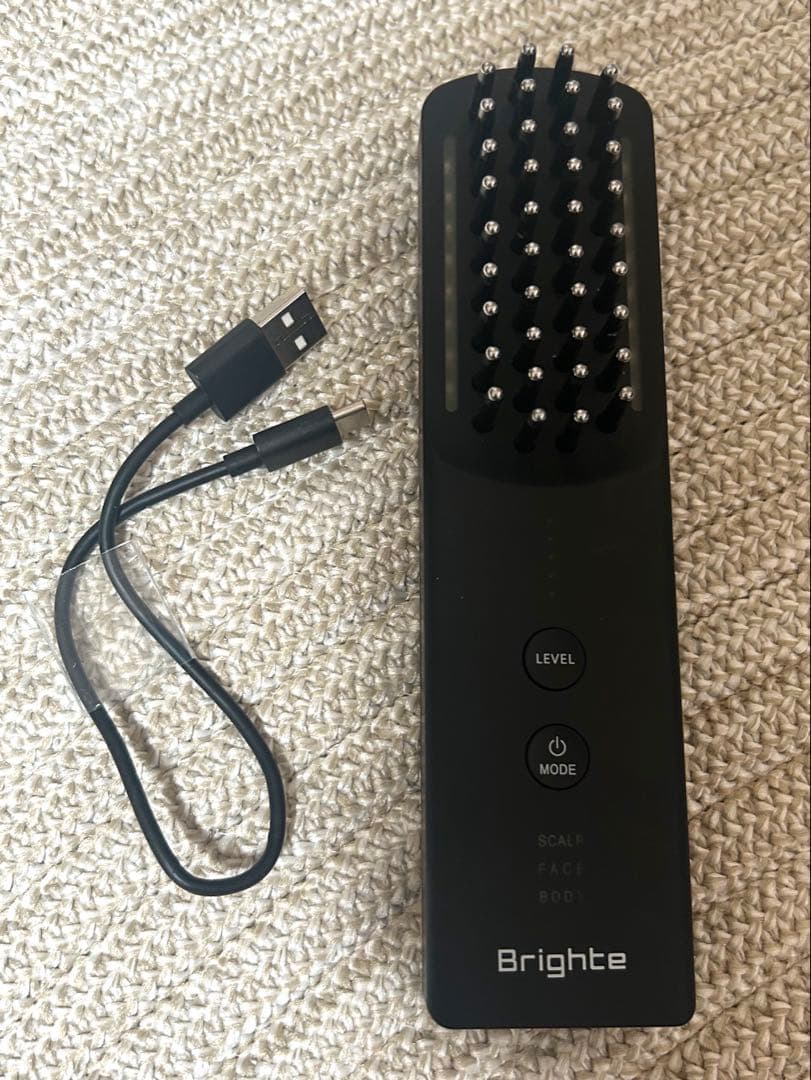 【4000円値下げしました】Brighte ELEKI BRUSH+ 美顔器