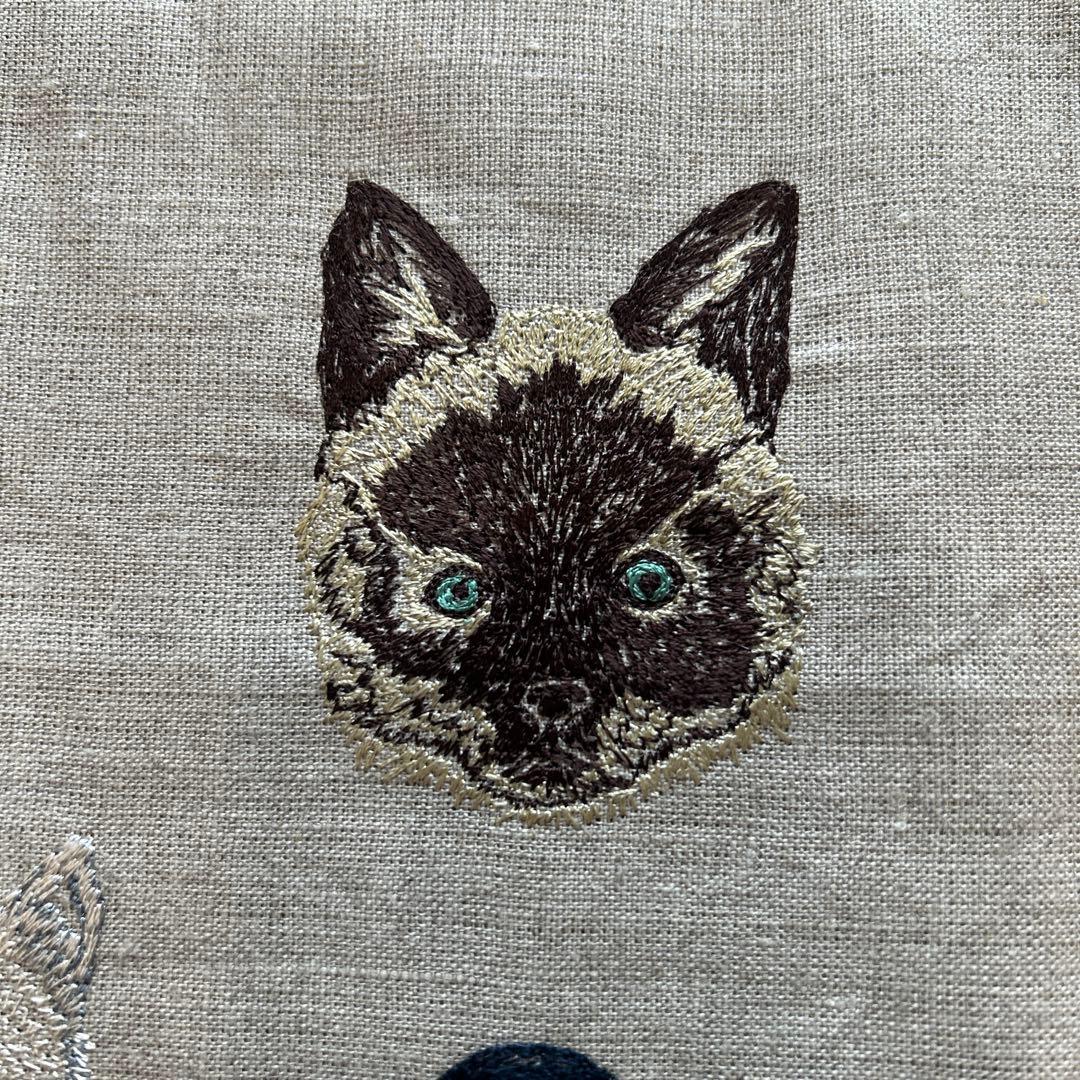 コーラル&タスク　Coral&Tusk ネコのクッションカバー　新品・新作