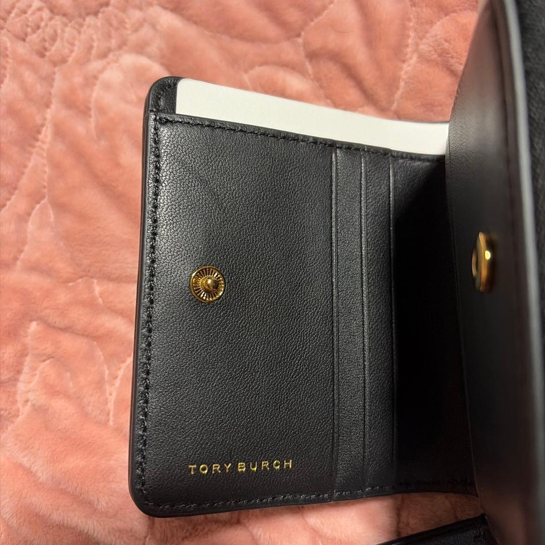 【mo⭐︎mo】Tory Burch ブラック 二つ折り財布