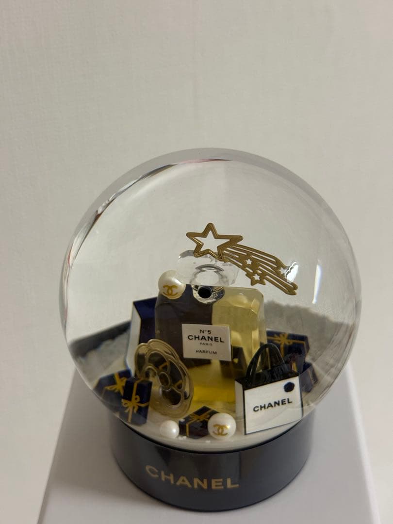 い*ち様 CHANEL スノードーム　2025年 ホリデー限定 ビューティー