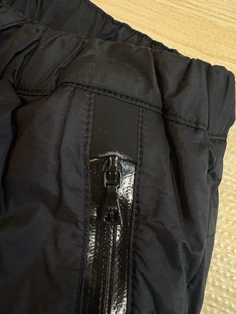 【タグあり美品】ナンガ　NANGA オーロラテックス　ダウンパンツ　黒　ブラック