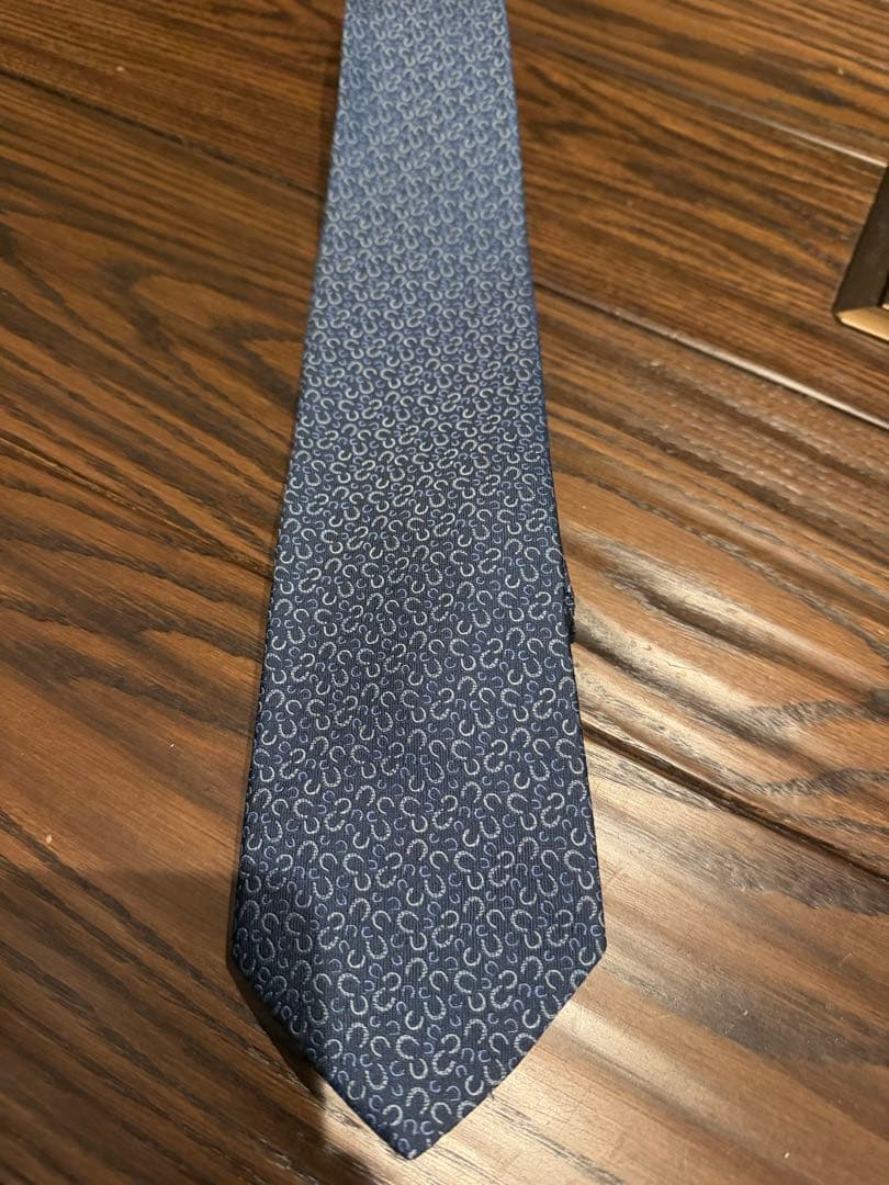 HERMES ネクタイ ネイビー 一点のみ